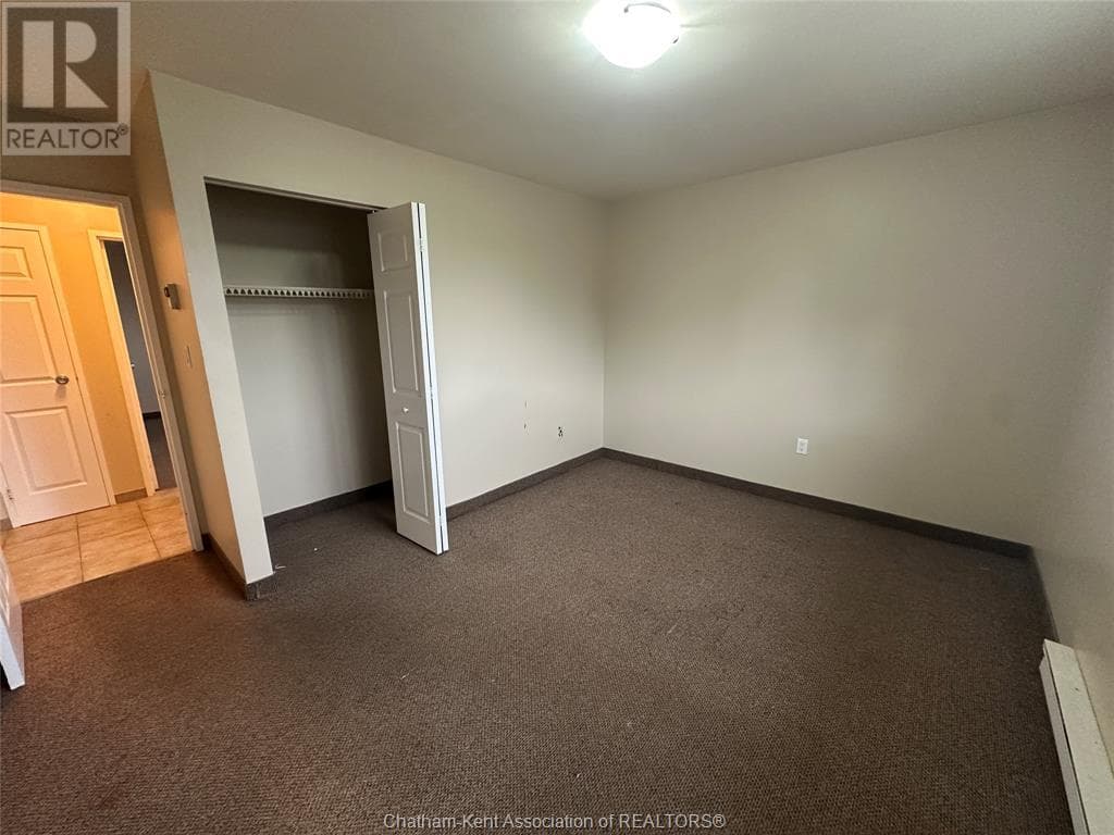 All-Inclusive 2BR Suite at 9 Sarah Crescent - Photo 6